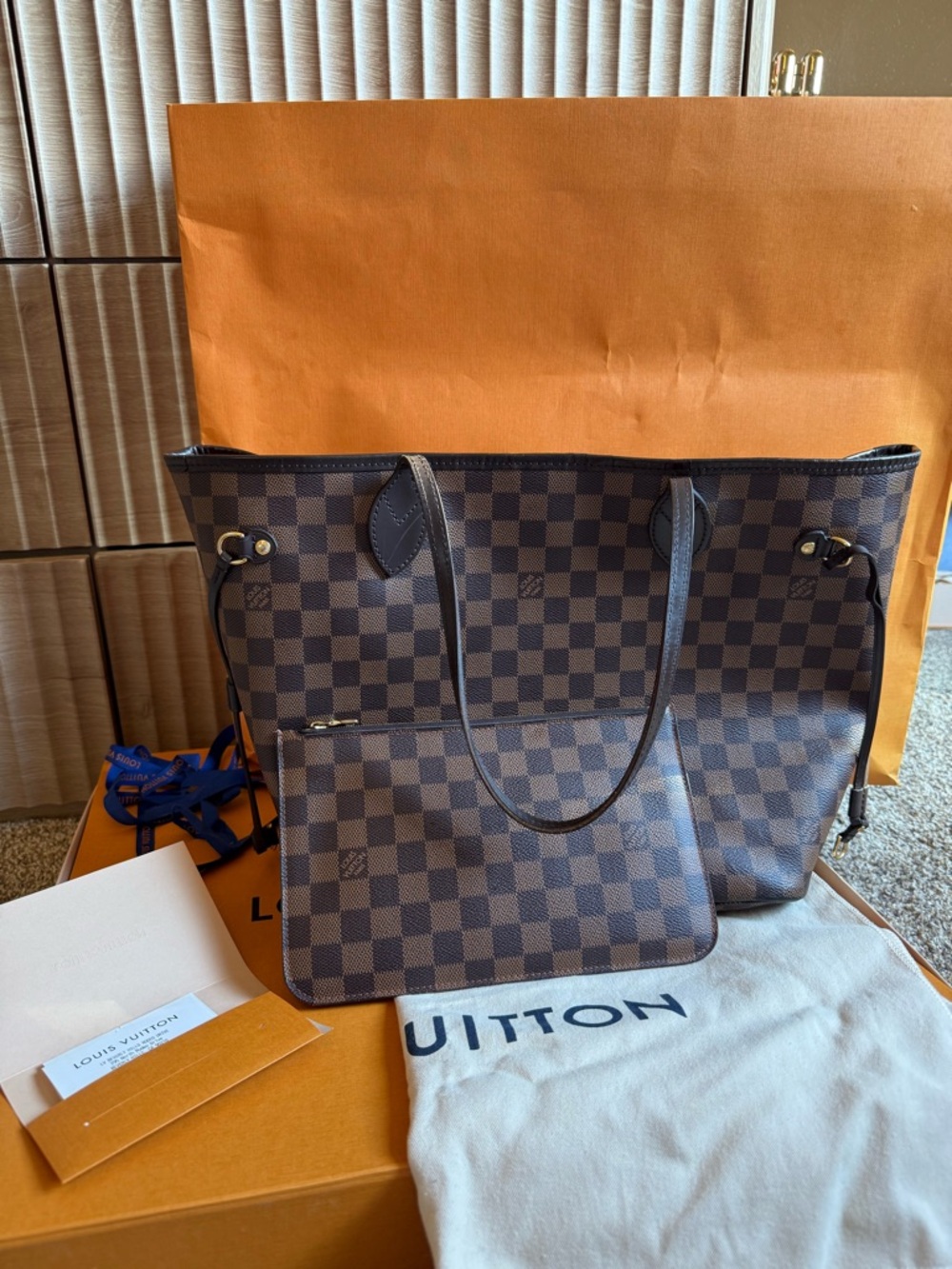 Louis Vuitton Damier Ebene Tote in Dark Brown Checkered Canvas